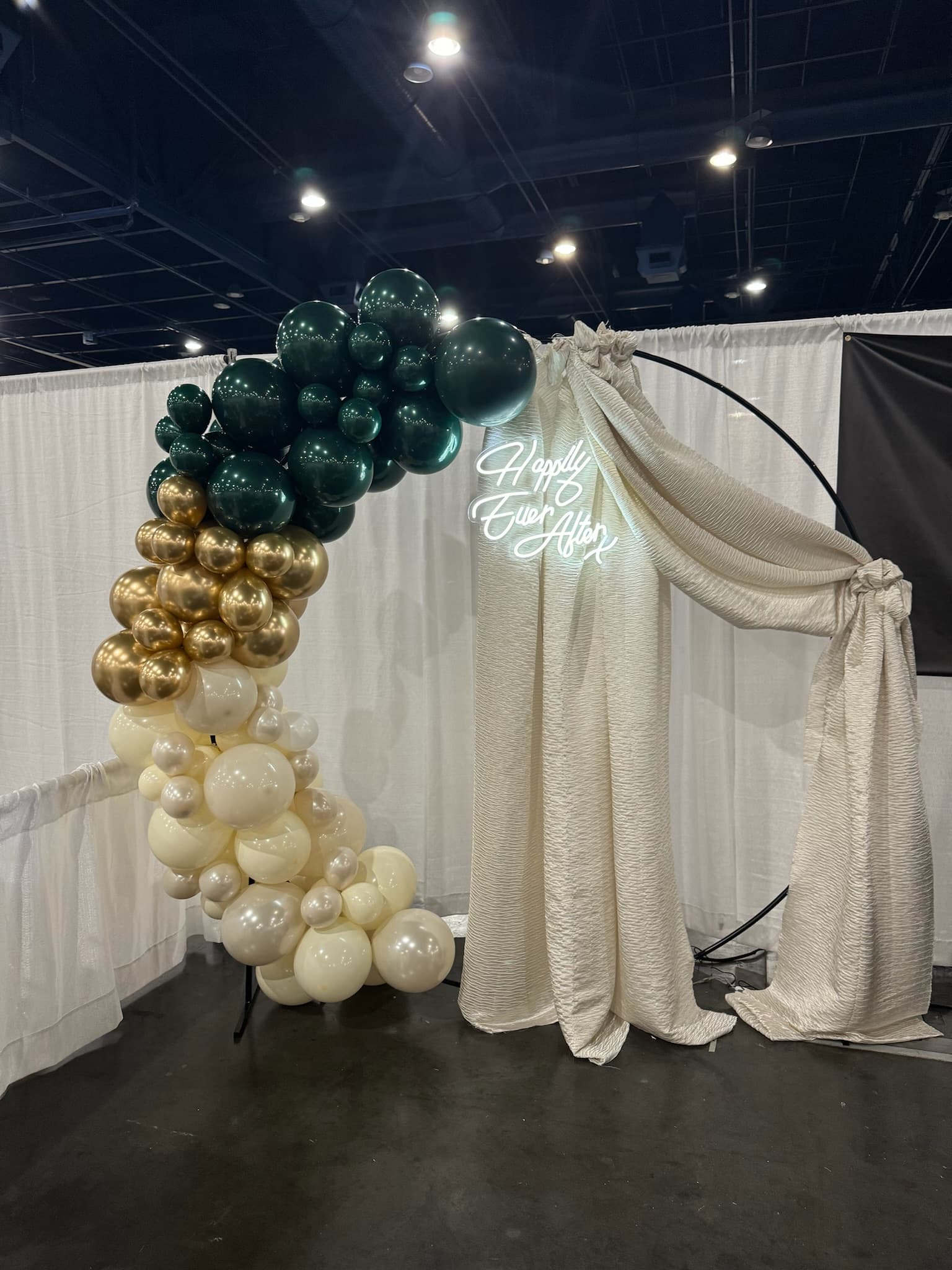 Professional event table arrangement for leadership summit